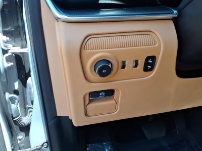 2024 Jeep Grand Wagoneer L Series III Obsidian