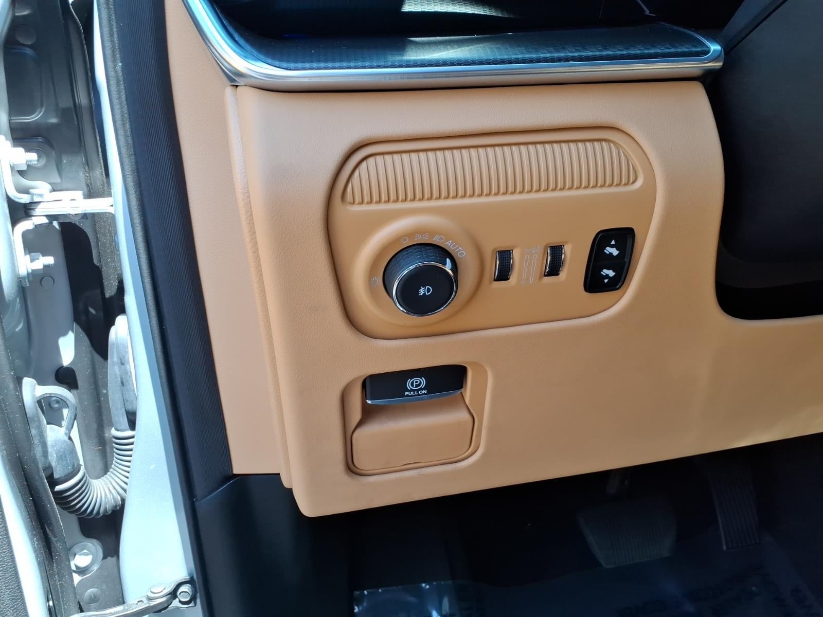 2024 Jeep Grand Wagoneer L Series III Obsidian