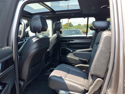 2026 Jeep Grand Wagoneer Limited Reserve