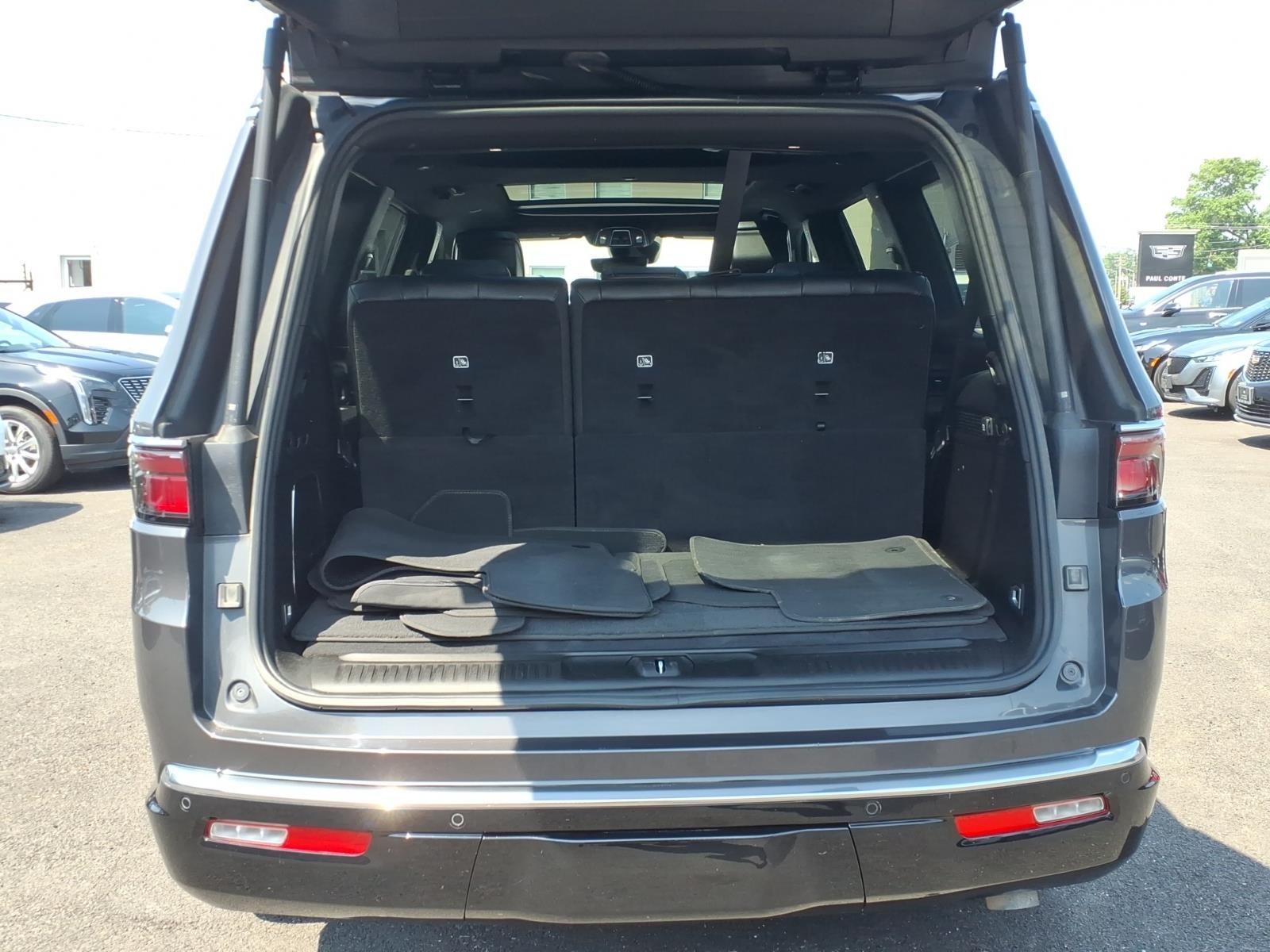 2022 Jeep Wagoneer Series II