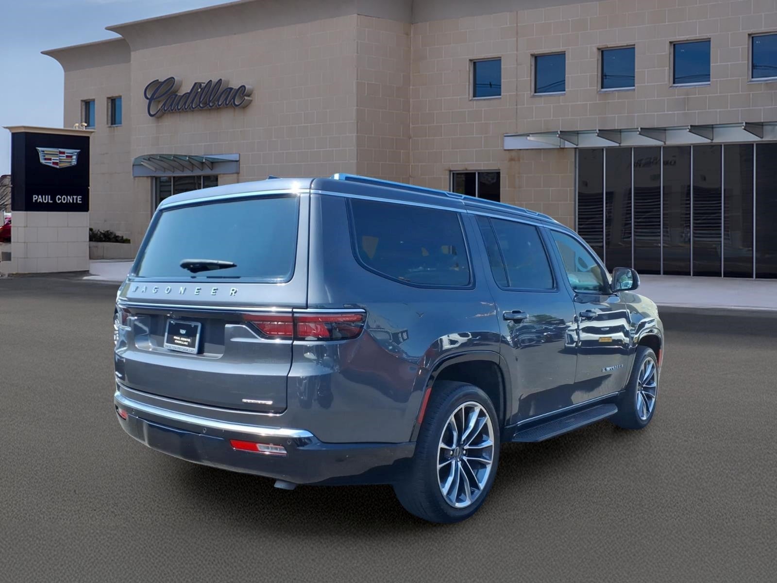 2022 Jeep Wagoneer Series II