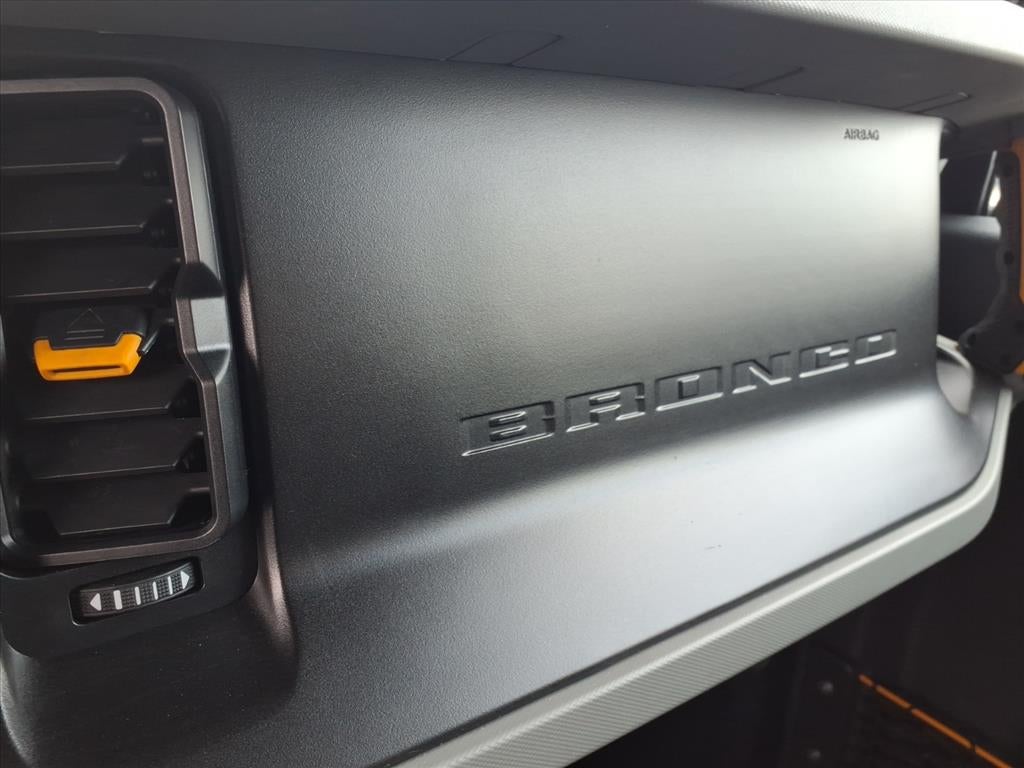 2021 Ford Bronco Base