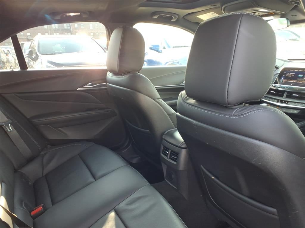 2022 Cadillac CT4 Premium Luxury