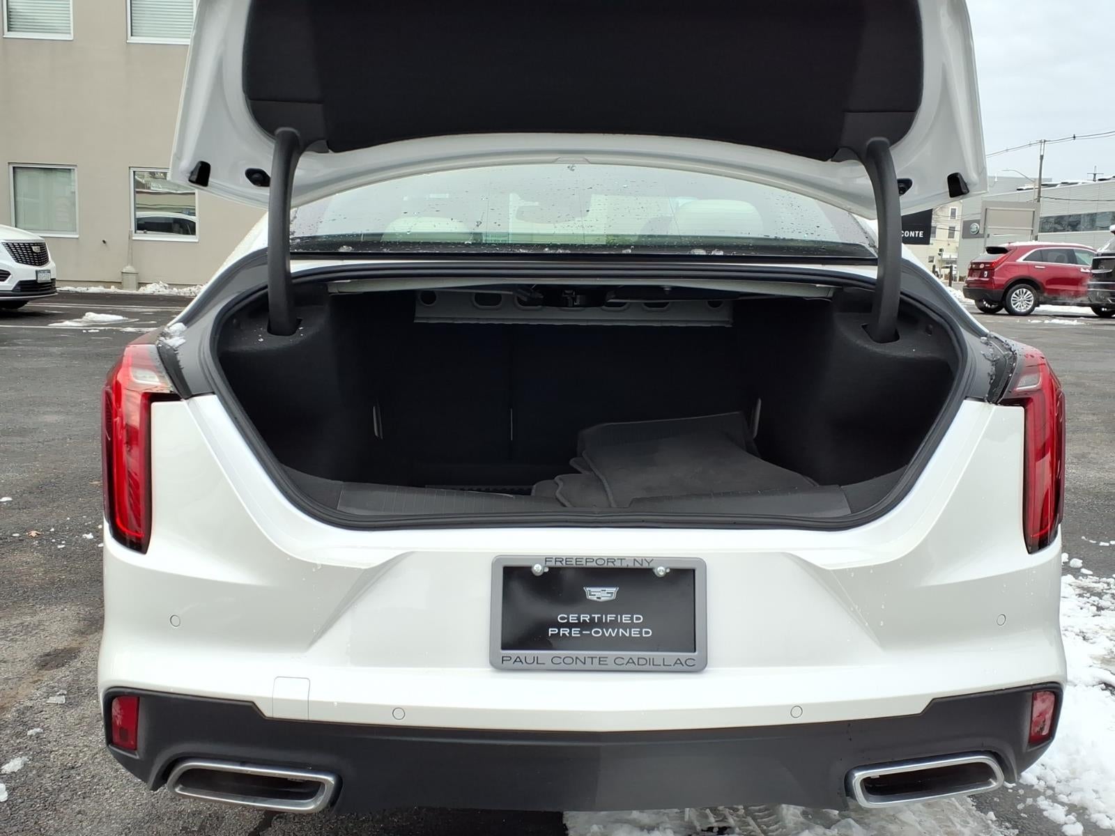 2023 Cadillac CT4 Premium Luxury