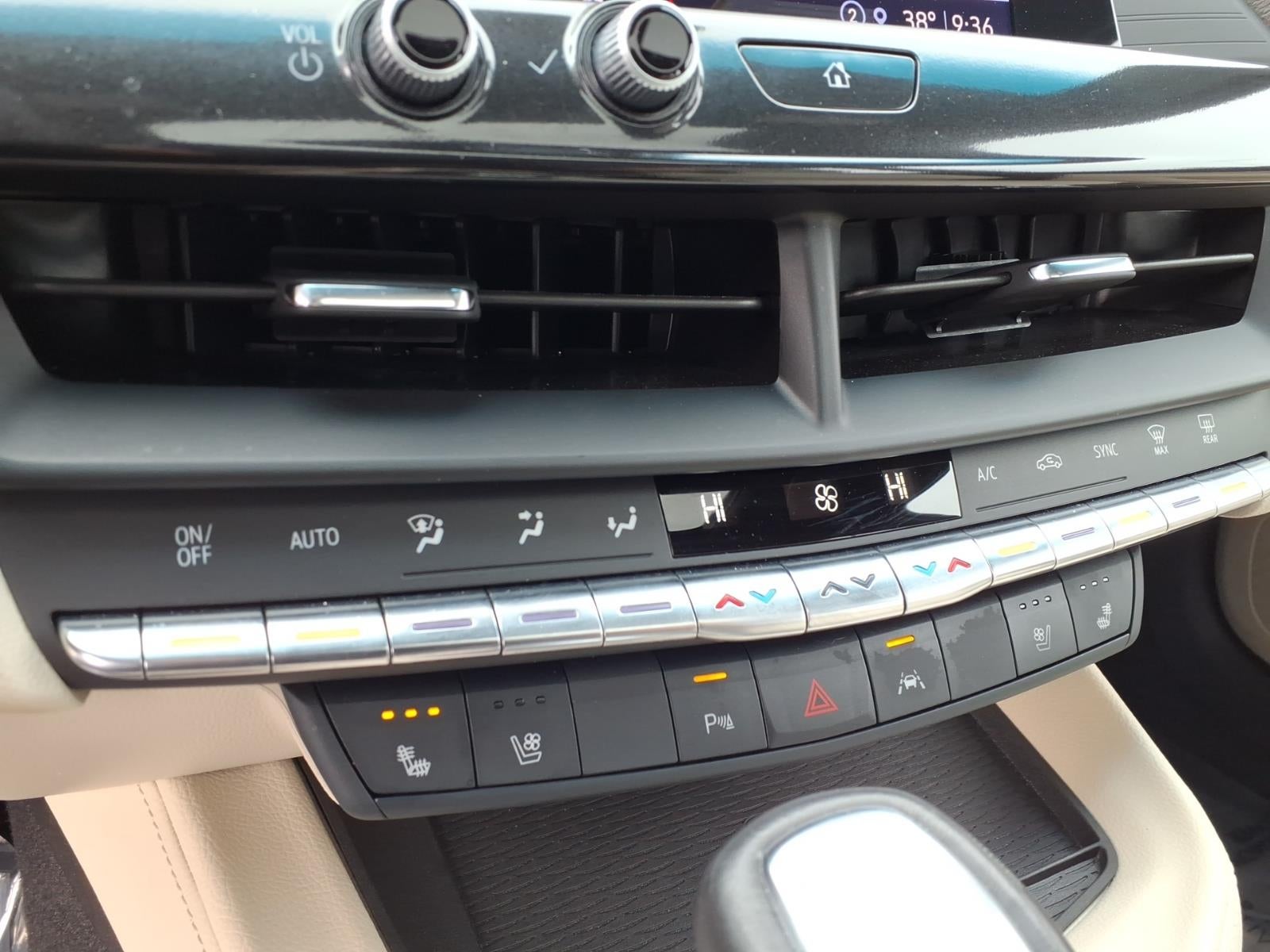 2023 Cadillac CT4 Premium Luxury