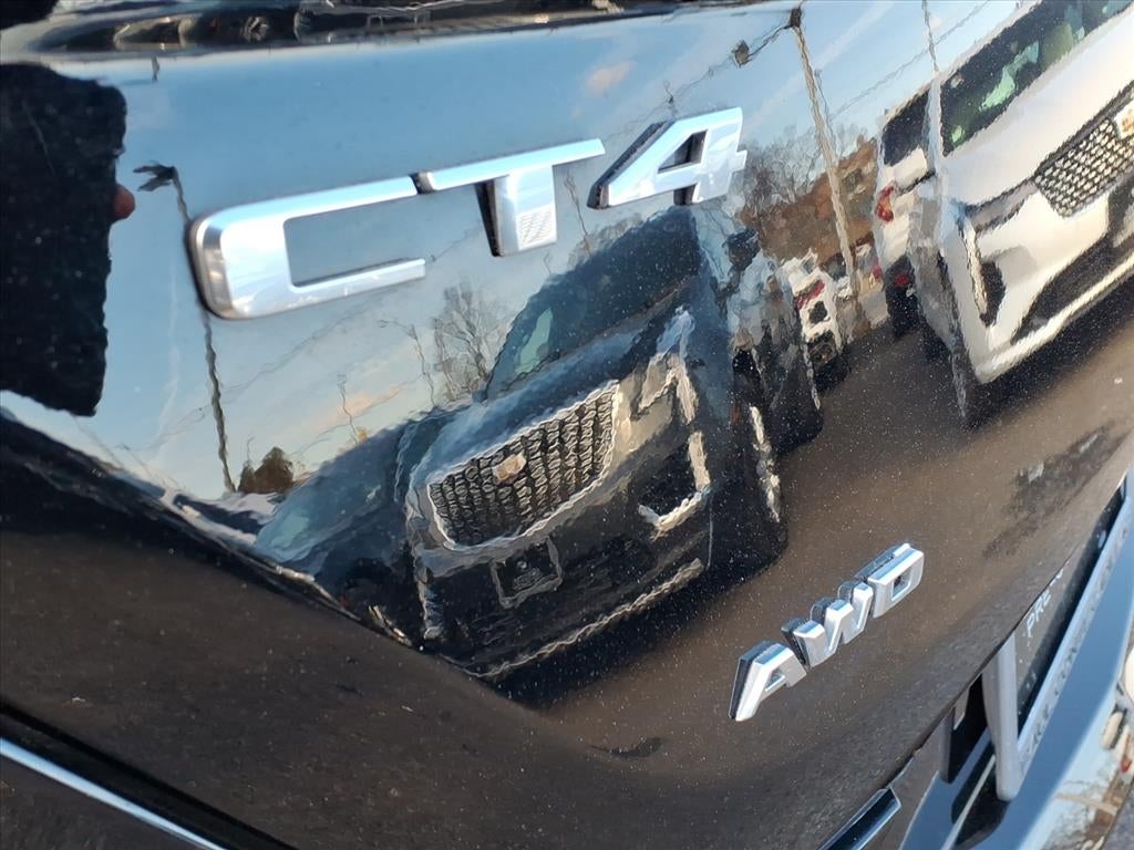 2023 Cadillac CT4 Premium Luxury