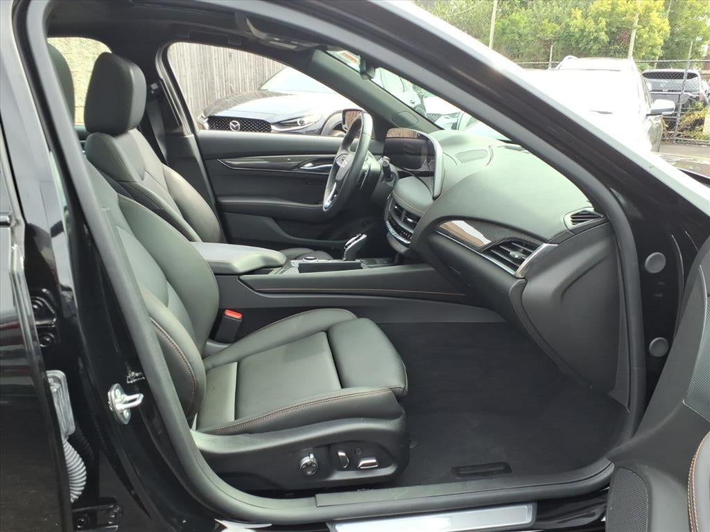 2025 Cadillac CT5 Sport