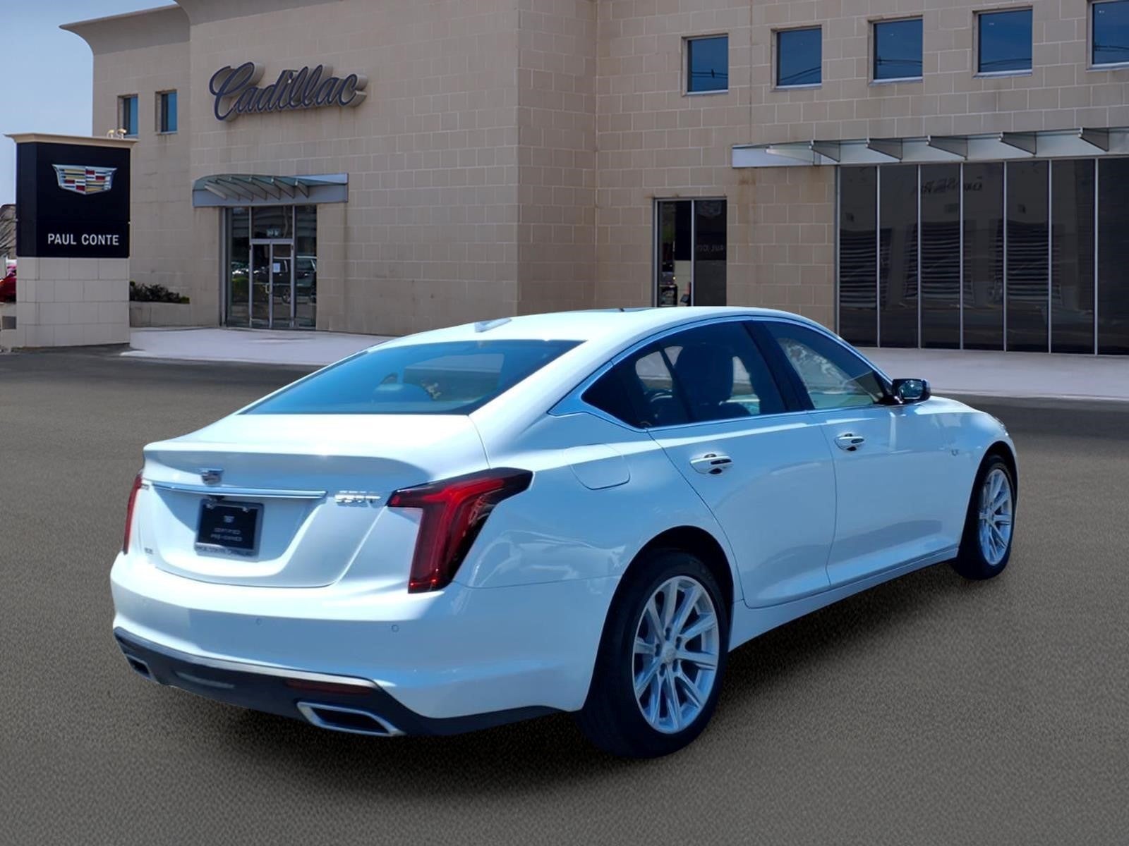 2023 Cadillac CT5 Luxury