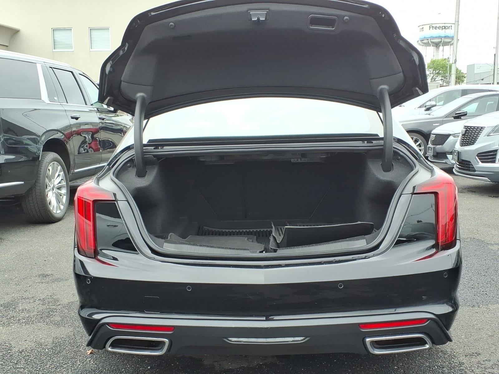 2023 Cadillac CT5 Luxury
