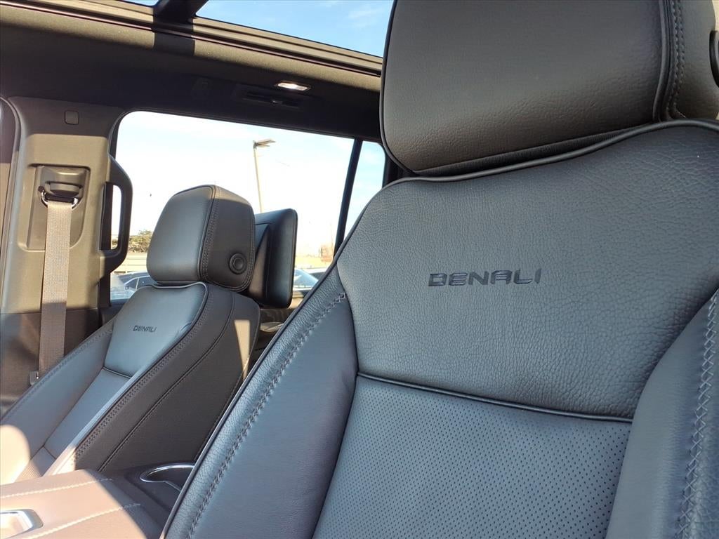 2023 GMC Yukon XL Denali