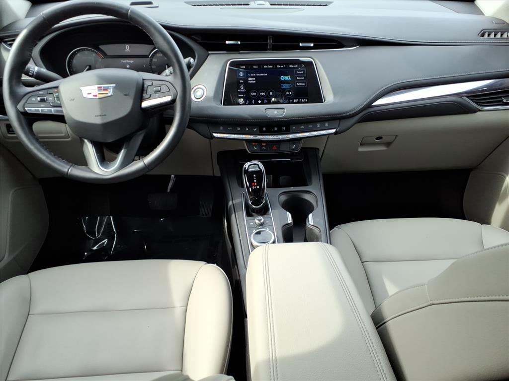 2023 Cadillac XT4 Luxury