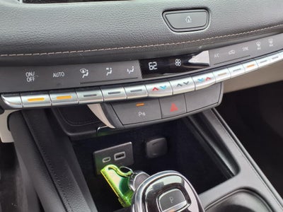 2022 Cadillac XT4 Luxury