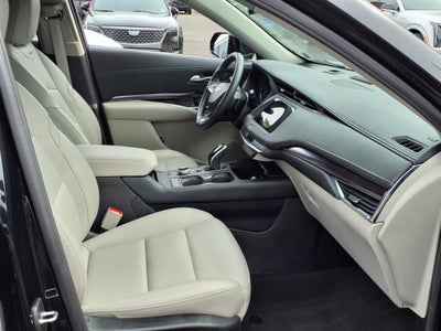 2022 Cadillac XT4 Luxury