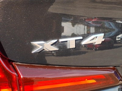 2024 Cadillac XT4 Luxury
