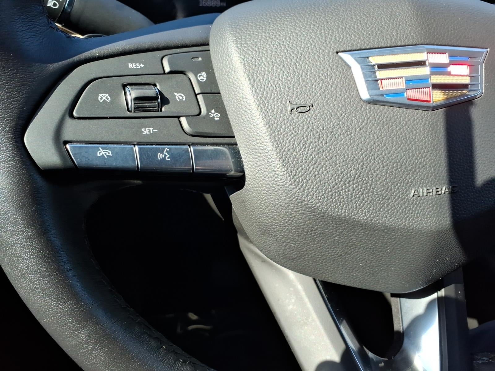 2024 Cadillac XT4 Luxury