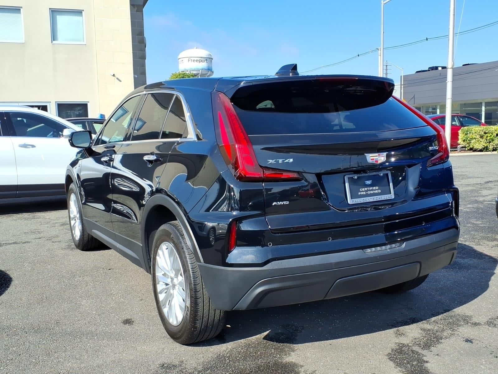 2024 Cadillac XT4 Luxury