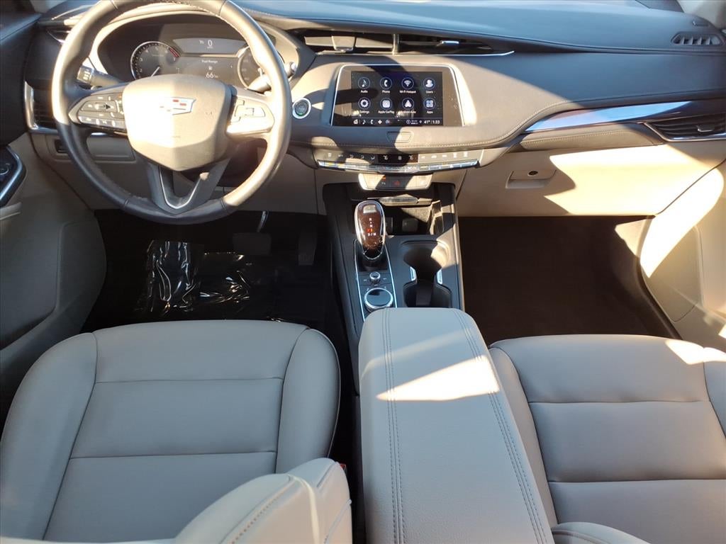 2023 Cadillac XT4 Luxury