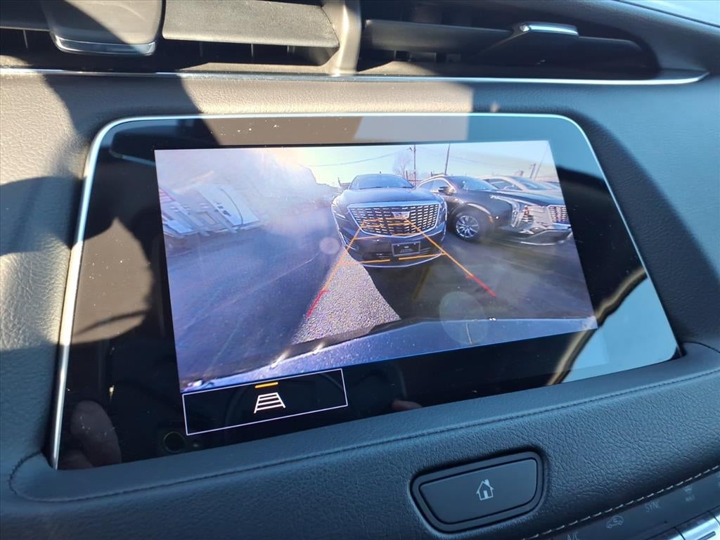 2023 Cadillac XT4 Luxury