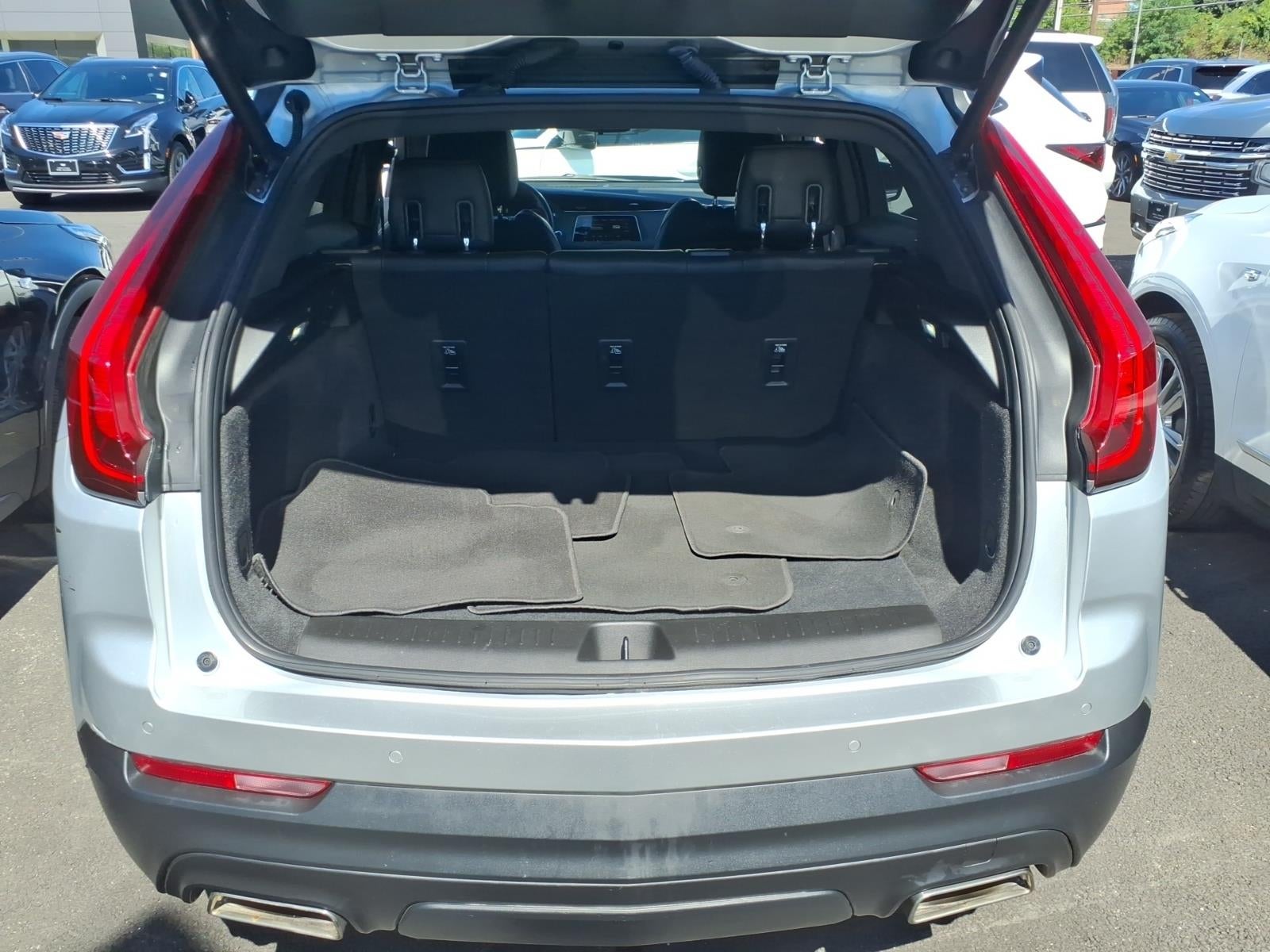 2023 Cadillac XT4 Luxury