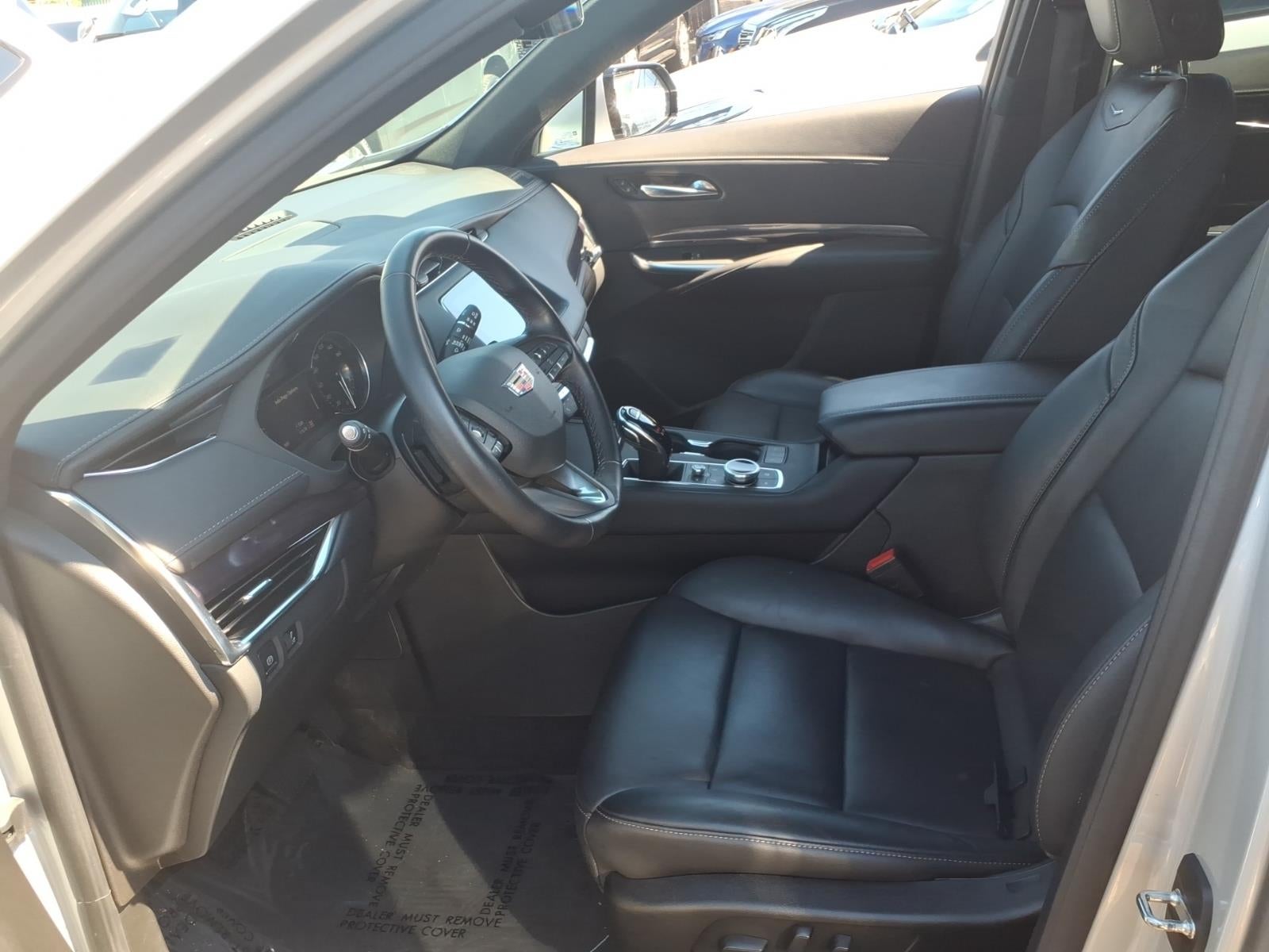 2023 Cadillac XT4 Luxury