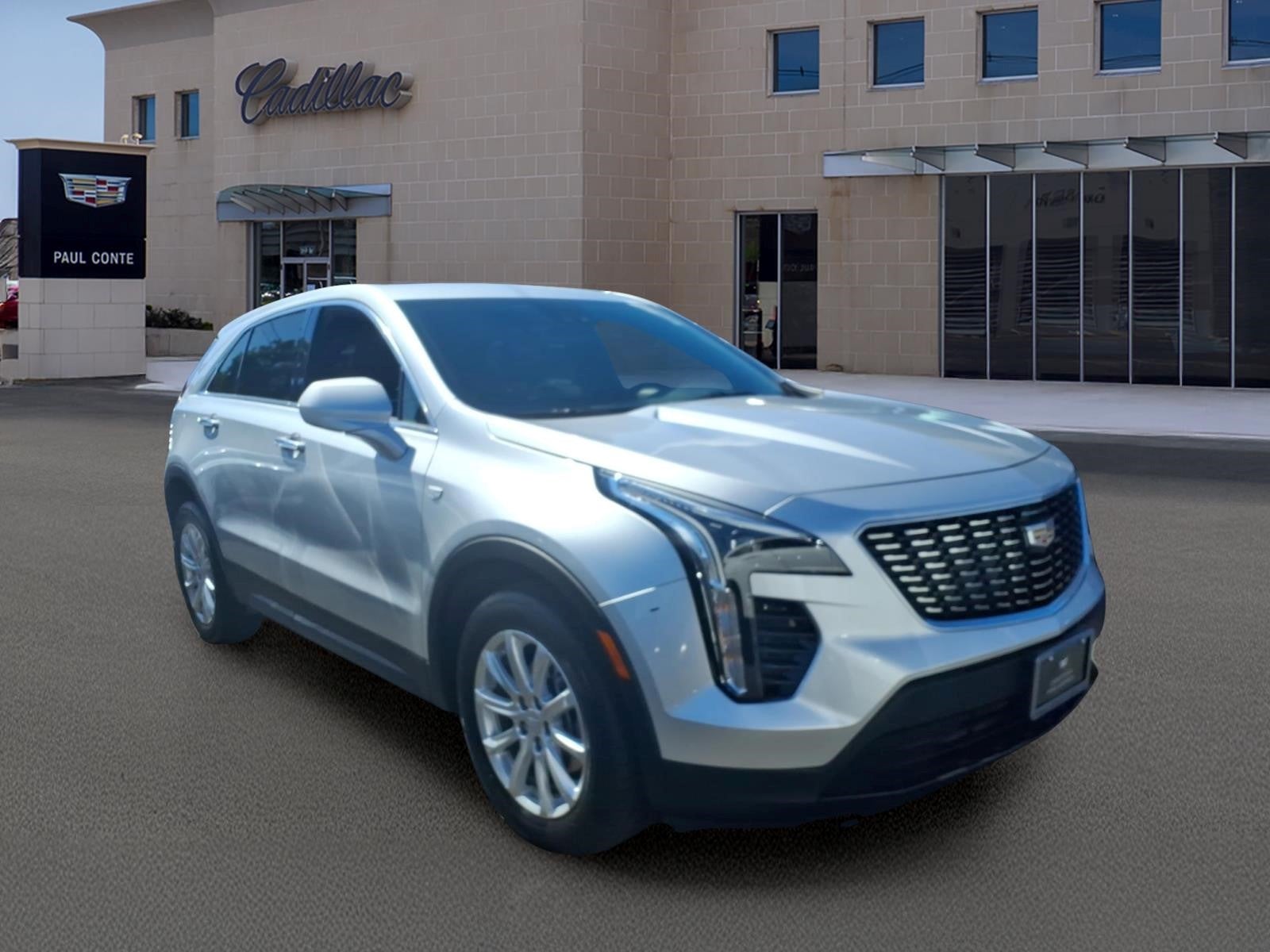 2023 Cadillac XT4 Luxury
