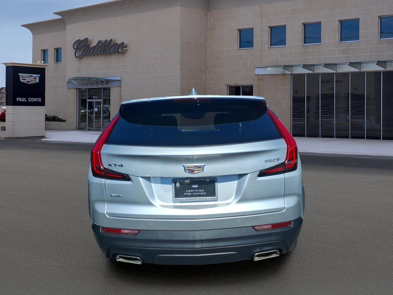 2023 Cadillac XT4 Luxury