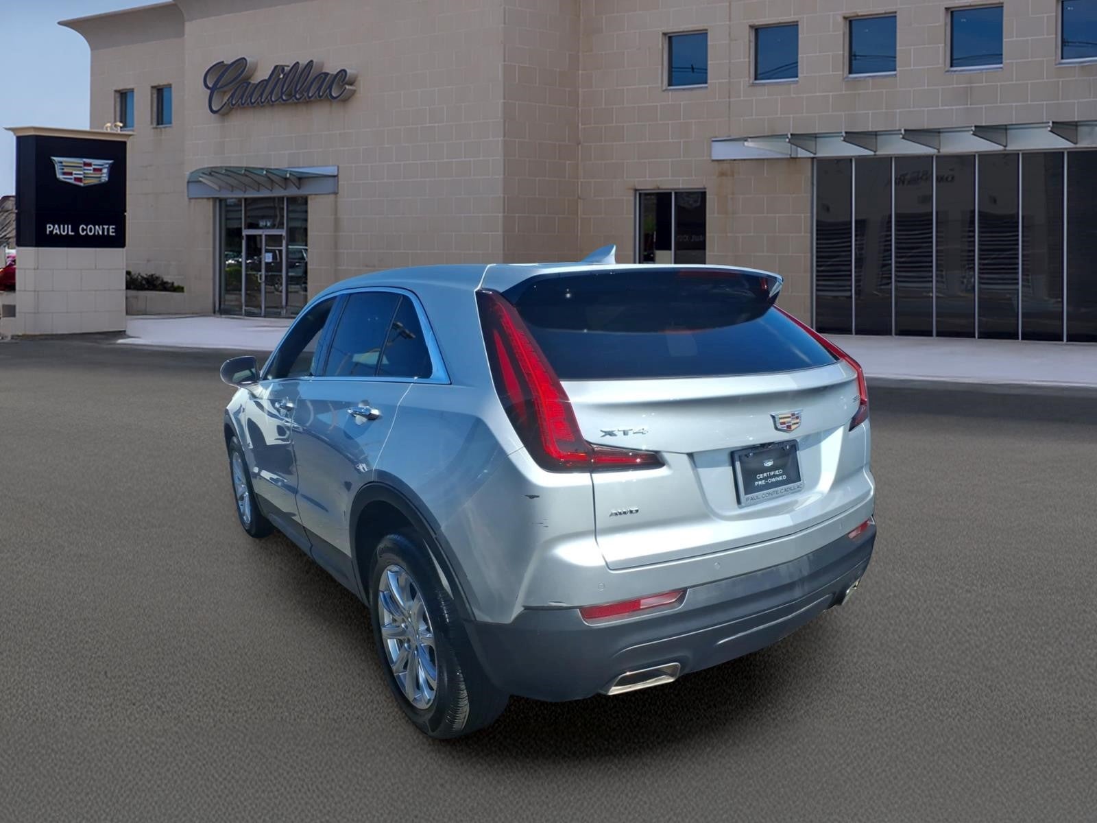 2023 Cadillac XT4 Luxury