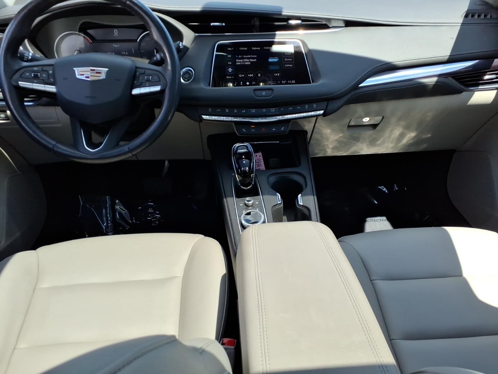 2023 Cadillac XT4 Luxury