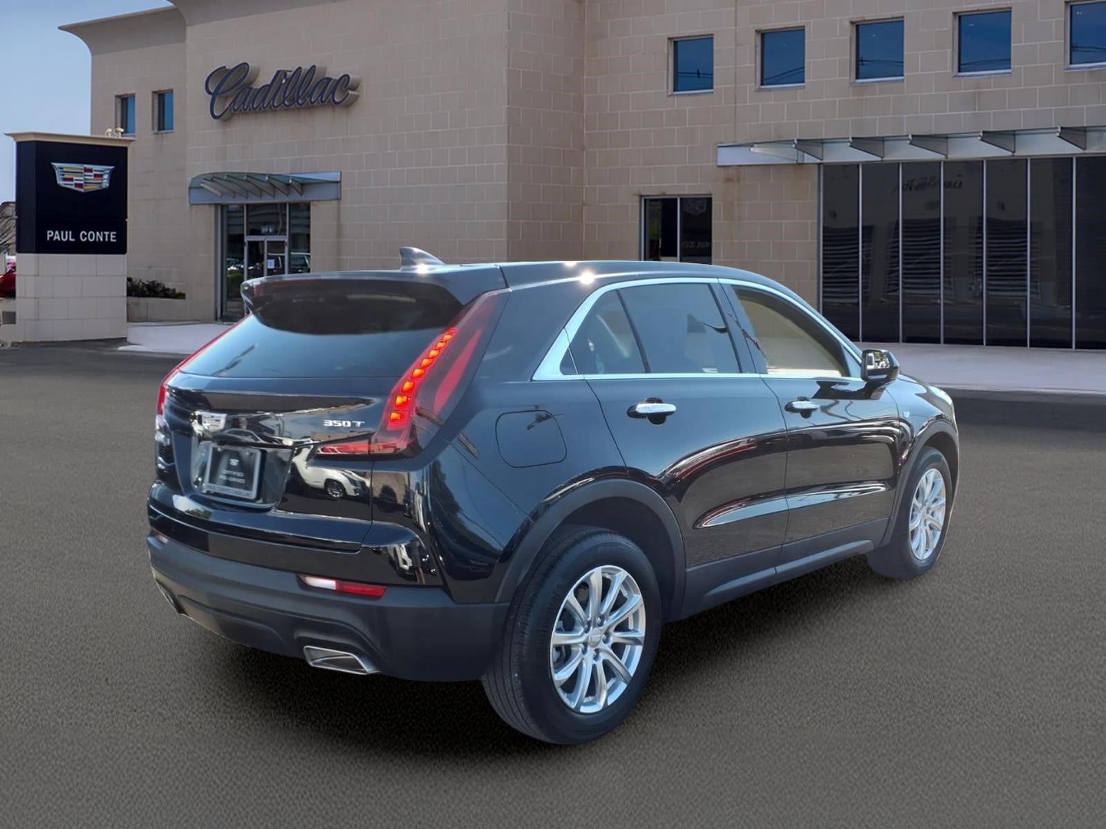 2023 Cadillac XT4 Luxury