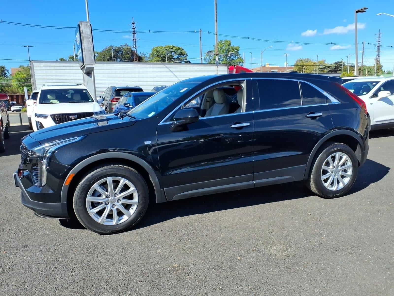 2023 Cadillac XT4 Luxury