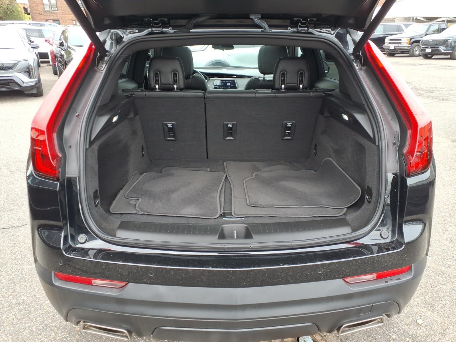 2023 Cadillac XT4 Luxury