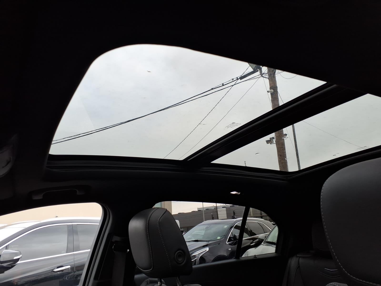 2023 Cadillac XT4 Luxury