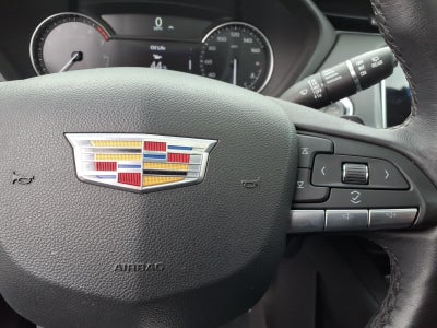 2023 Cadillac XT4 Luxury