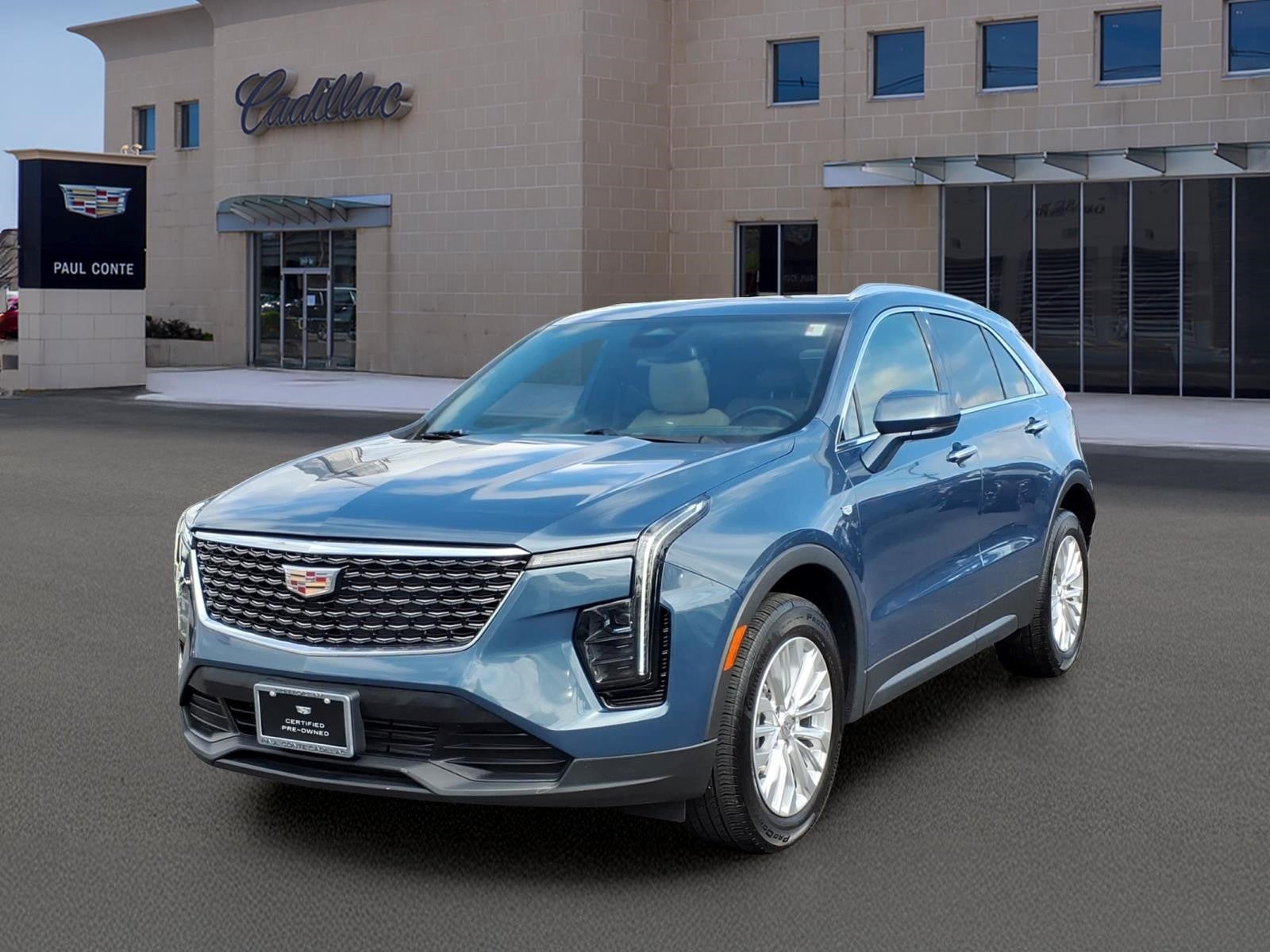 2024 Cadillac XT4 Luxury