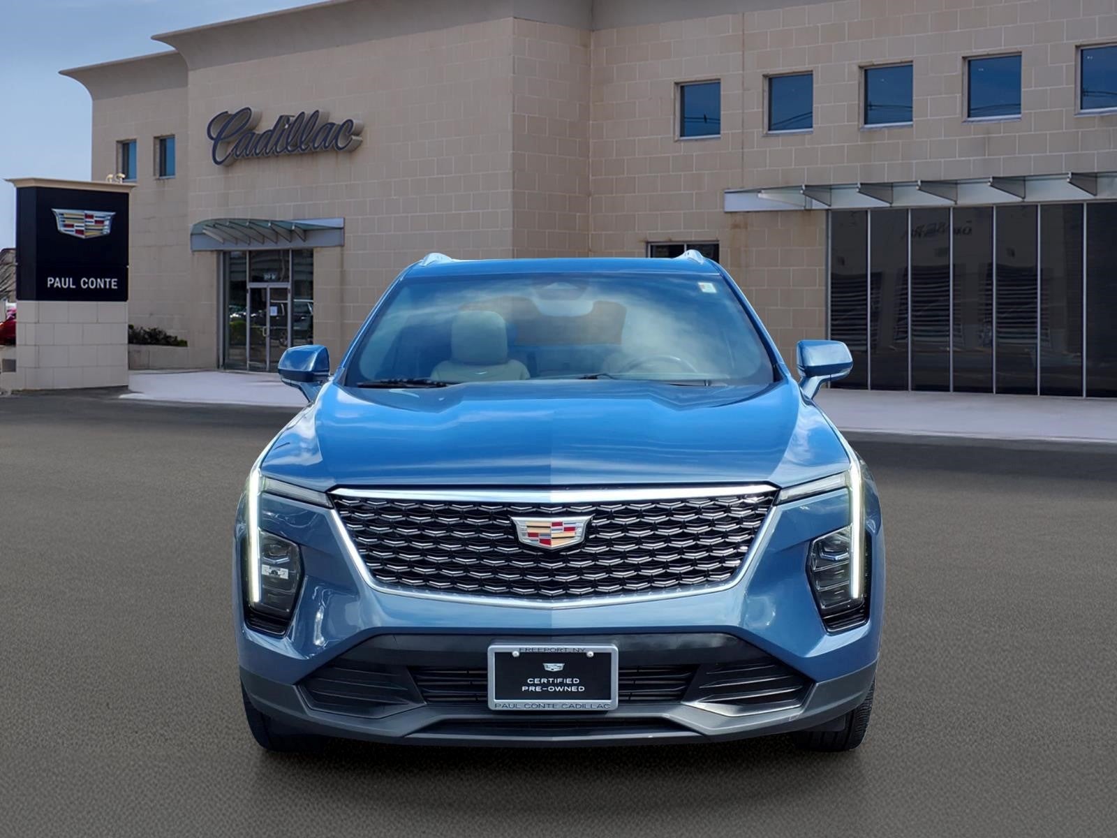 2024 Cadillac XT4 Luxury