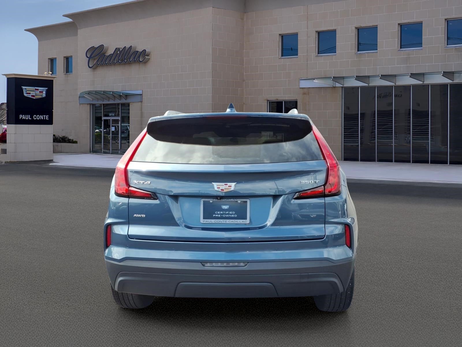 2024 Cadillac XT4 Luxury