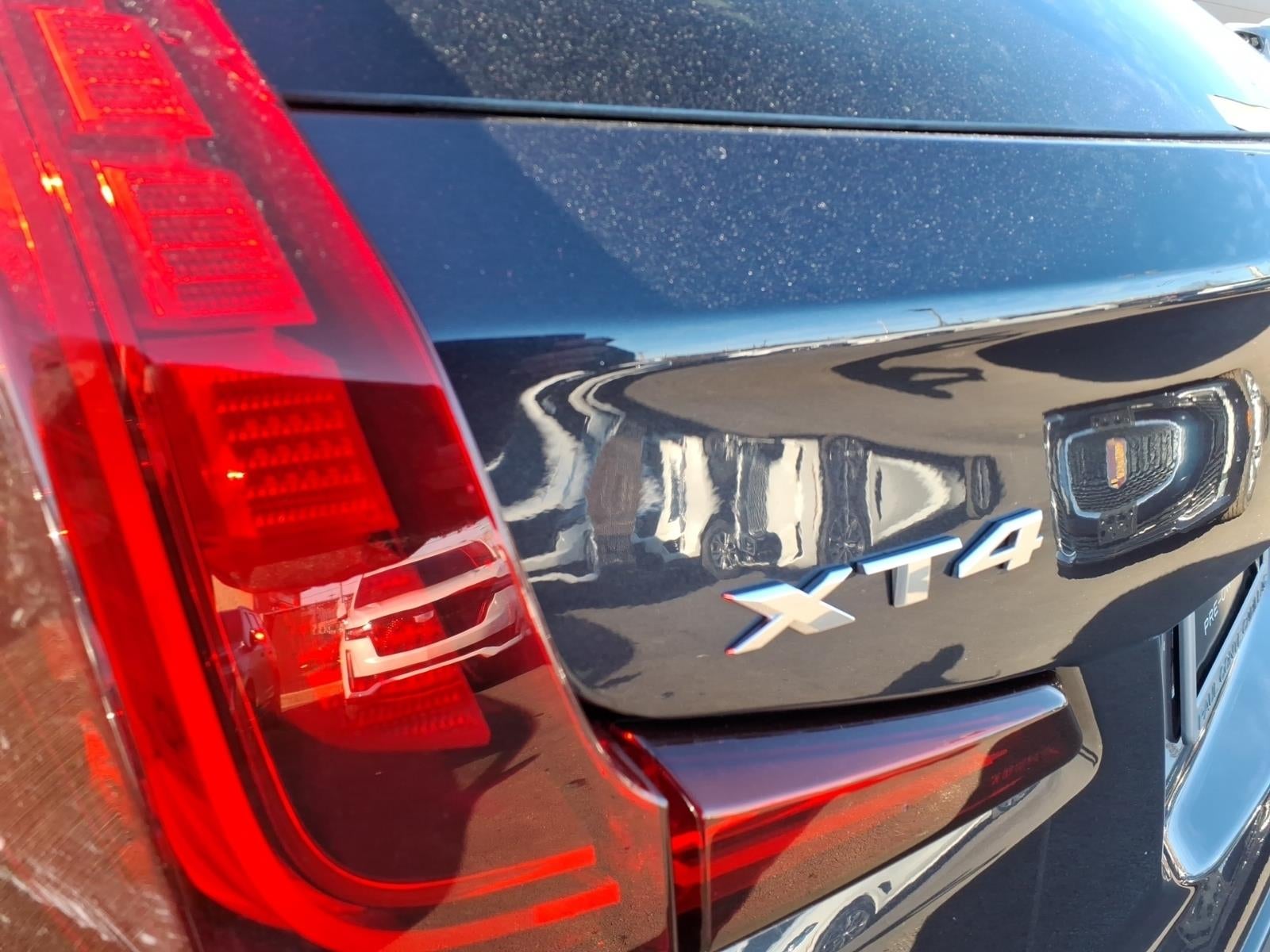 2023 Cadillac XT4 Luxury