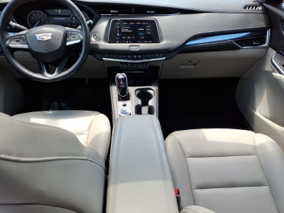 2023 Cadillac XT4 Luxury