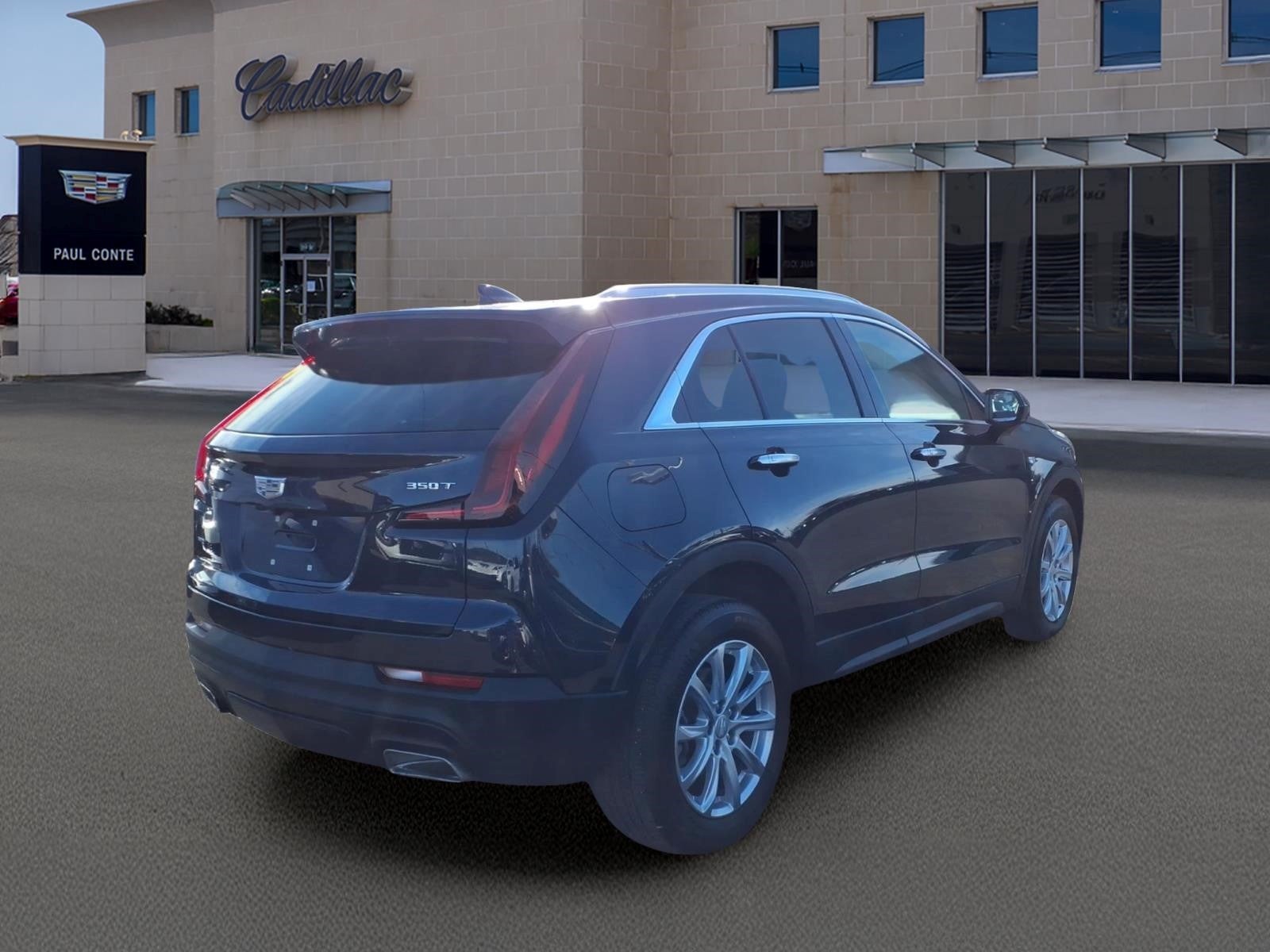 2023 Cadillac XT4 Luxury