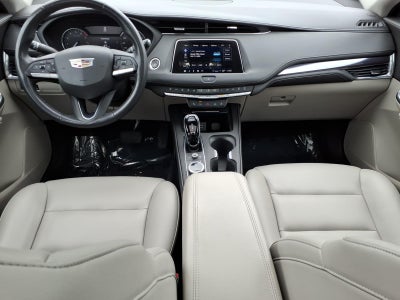 2023 Cadillac XT4 Luxury