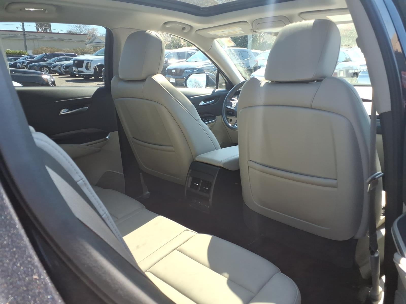 2023 Cadillac XT4 Luxury