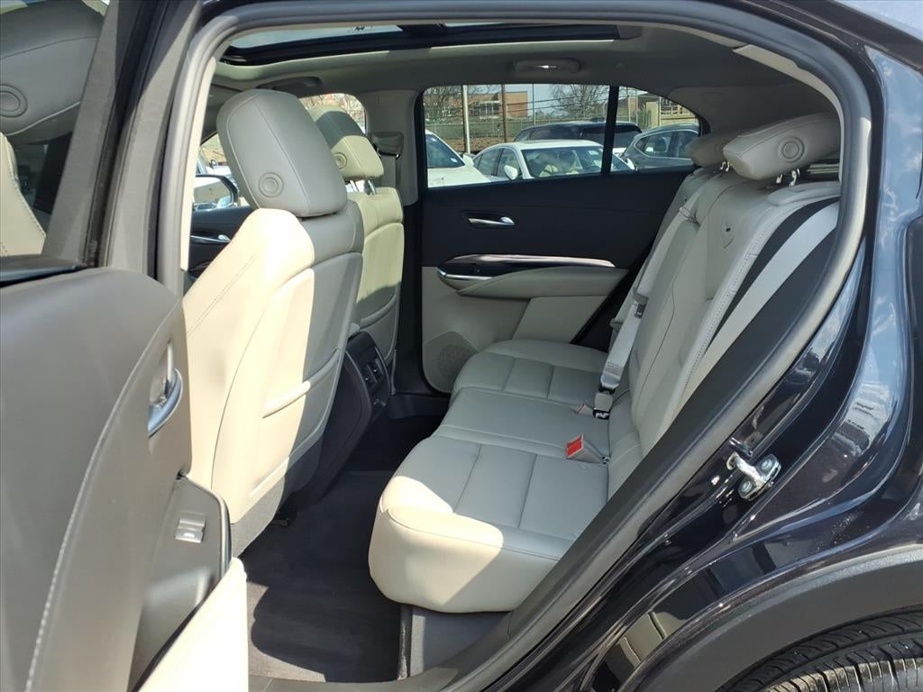2023 Cadillac XT4 Luxury