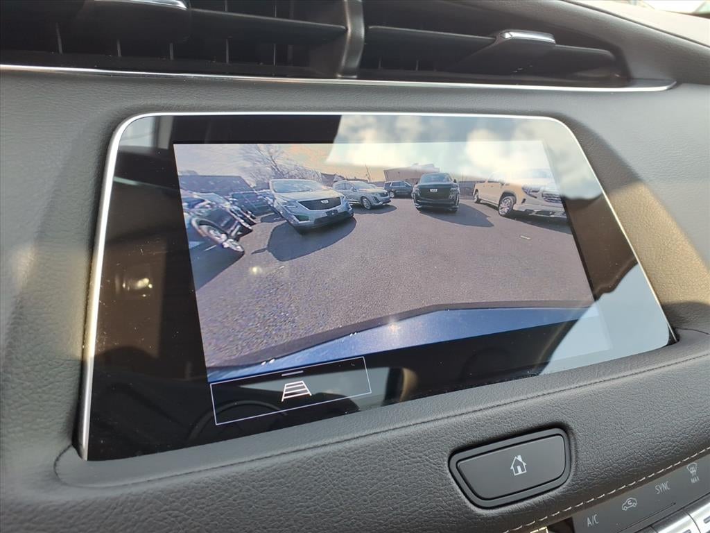 2023 Cadillac XT4 Luxury