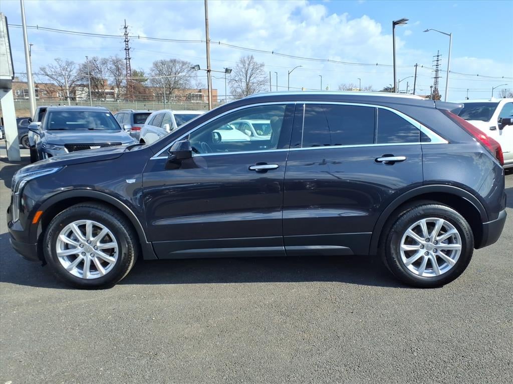 2023 Cadillac XT4 Luxury