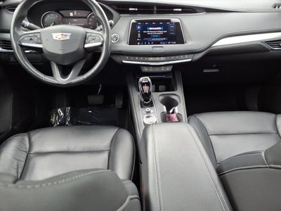 2023 Cadillac XT4 Premium Luxury