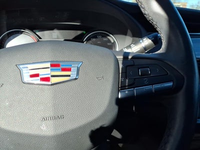 2023 Cadillac XT4 Premium Luxury