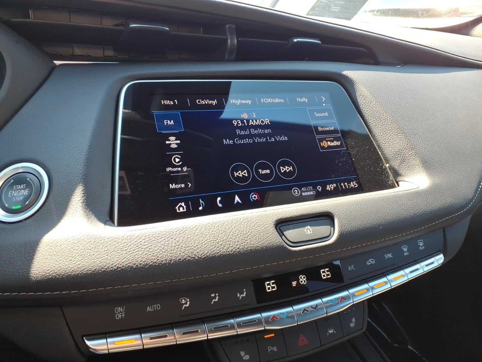 2023 Cadillac XT4 Premium Luxury