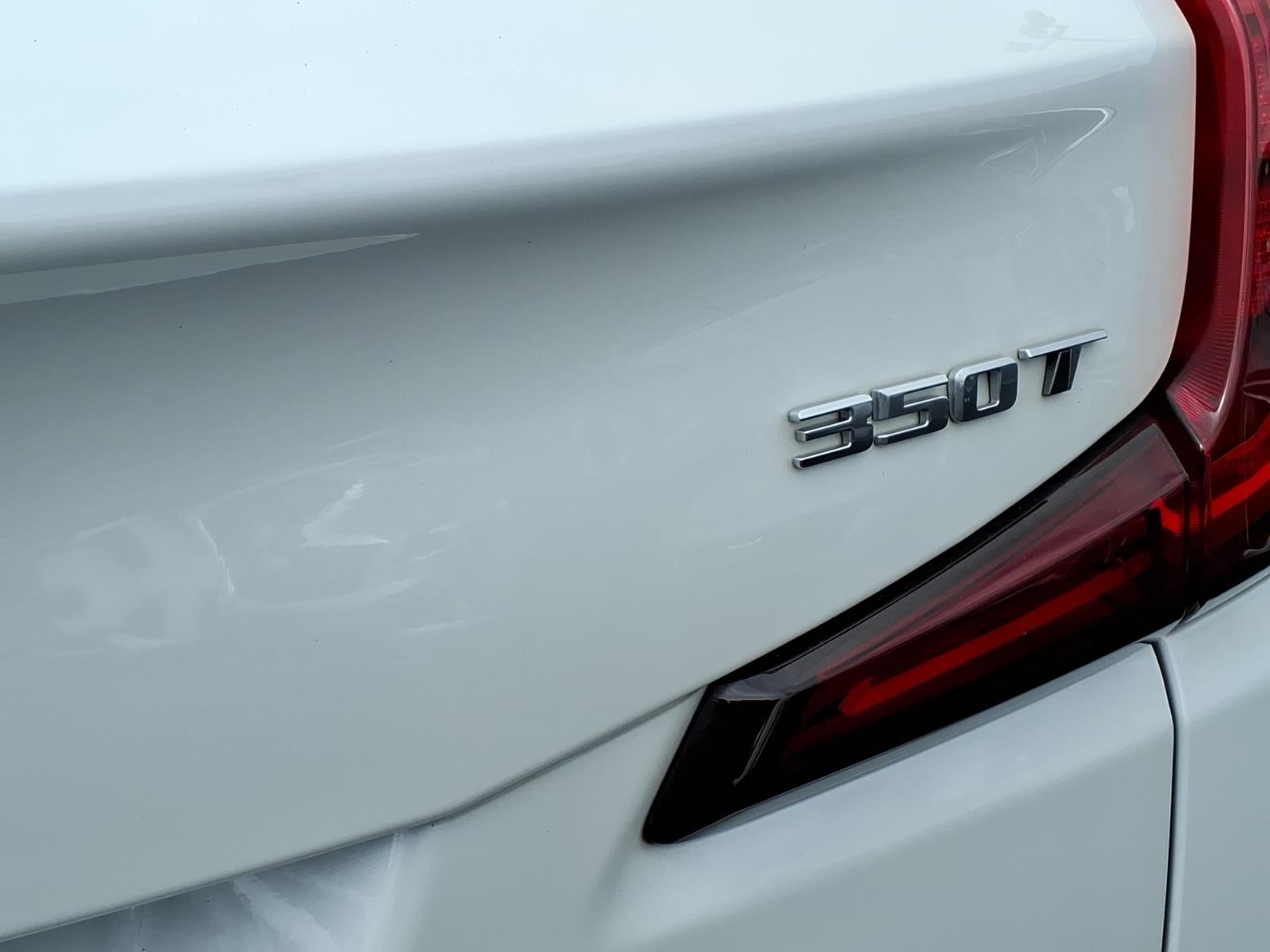 2023 Cadillac XT4 AWD Premium Luxury