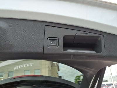 2023 Cadillac XT4 AWD Premium Luxury