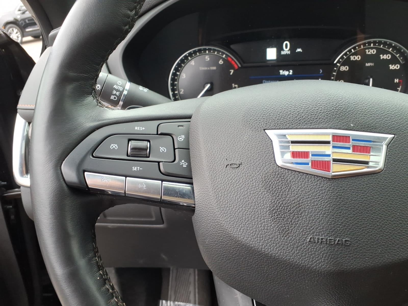 2023 Cadillac XT4 Premium Luxury